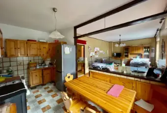 Rexer-Verrs-Villa-bifamiliare-Localit-Couassod-Verres-Cucina