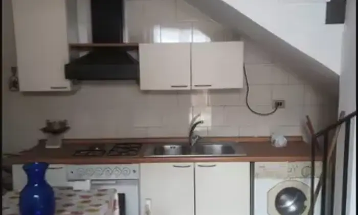 Rexer-San-Marcellino-Vendesi-casa-semi-indipendente-a-SAN-MARCELLINO-CE-Cucina