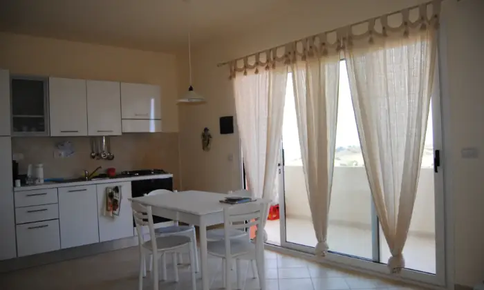 Rexer-Trinit-dAgultu-e-Vignola-Sardegna-Appartamento-arredatovista-marecomodo-servizi-e-spiagge-stupende-Cucina