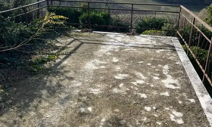 Rexer-Alta-Val-Tidone-ALLO-STATO-RUSTICO-CASA-DA-COMPLETARE-E-RISTRUTTURARE-con-giardino-e-garage-a-CAMINATA-fraz-di-ALTA-VAL-TIDONE-PC-Terrazzo