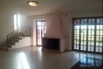Rexer-Velletri-Villa-immersa-nel-verde-Altro