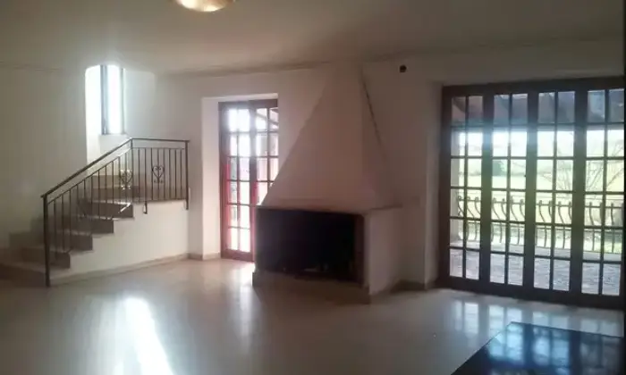 Rexer-Velletri-Villa-immersa-nel-verde-Altro