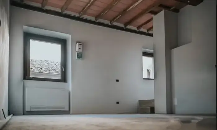 Rexer-Montevarchi-Terratetto-completamente-ristrutturato-Salone