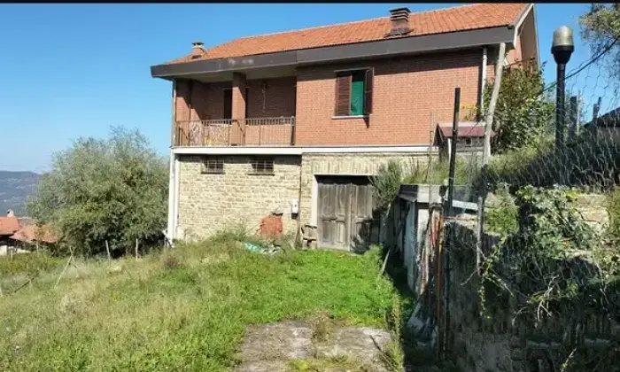 Rexer-Bergolo-Villa-unifamiliare-in-vendita-in-localit-Burone-a-Bergolo-Giardino
