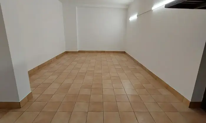 Rexer-San-Giovanni-la-Punta-BOXDEPOSITO-per-AUTOMOTO-MERCI-O-SUPPELLETTILI-Altro