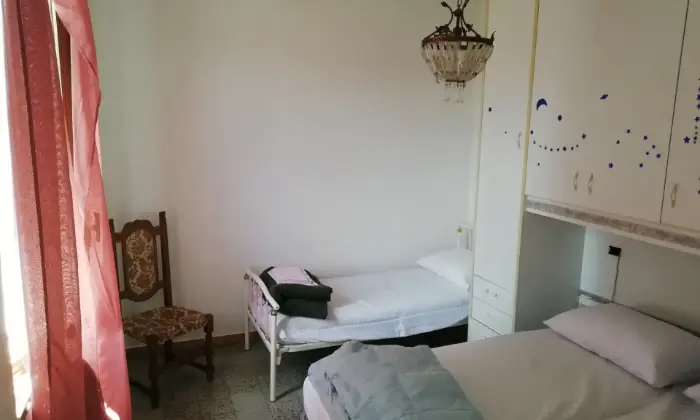 Rexer-Zeri-Appartamento-indipendente-a-Zeri-CameraDaLetto