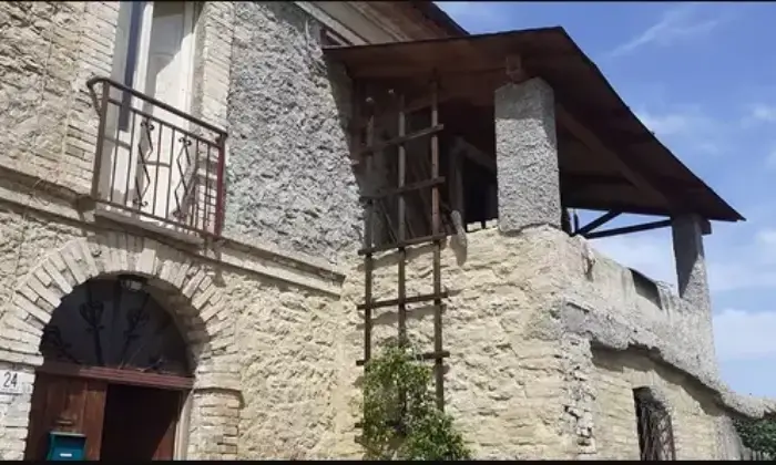 Rexer-Crecchio-Casa-rustica-a-Crecchio-CH-Terrazzo