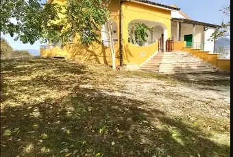 Rexer-Balvano-Villetta-in-vendita-in-Contrada-Platano-a-Balvano-Terrazzo