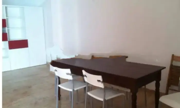 Rexer-Pachino-Open-space-via-Ciro-Menotti-Centro-Pachino-Salone