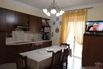 Rexer-Giano-Vetusto-Casa-Indipendente-con-giardino-in-vendita-a-Giano-Vetusto-CE-Cucina