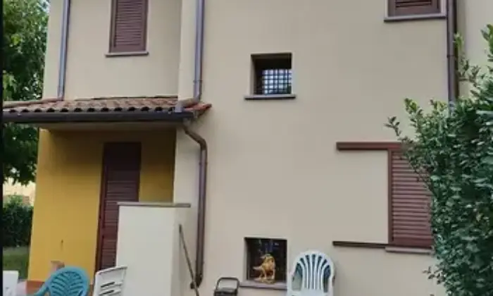 Rexer-Borgo-San-Lorenzo-Vendesi-villetta-a-schiera-in-Ronta-nel-Mugello-Terrazzo