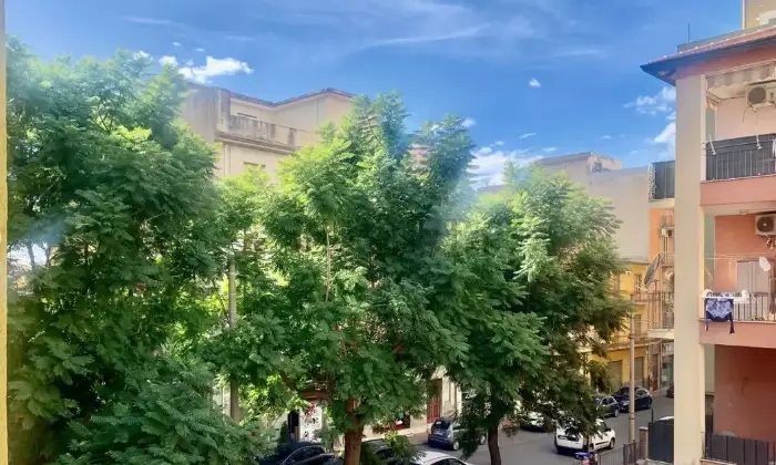 Rexer-Adrano-Vendesi-appartamento-in-Madonna-delle-Grazie-a-Adrano-Giardino