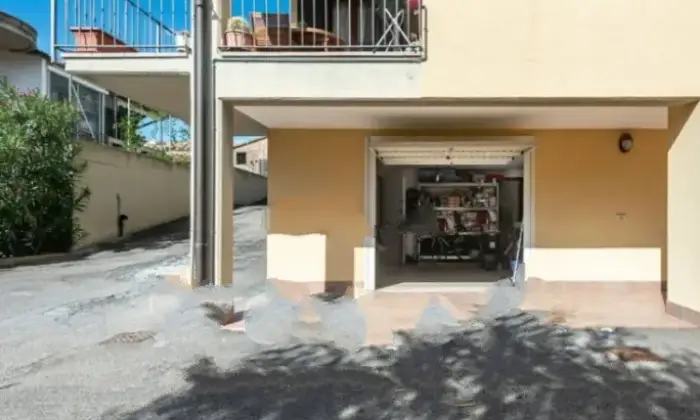 Rexer-Roccastrada-Trilocale-in-vendita-in-via-del-Saltecchio-Altro