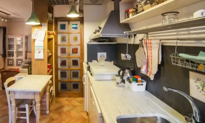 Rexer-Bibbiena-Monolocale-in-vendita-in-via-XX-settembre-Cucina