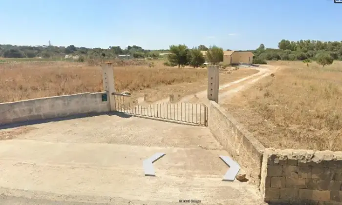 Rexer-Portopalo-di-Capo-Passero-Villa-in-vendita-in-via-MauciniPortopalo-di-Capo-Passero-Giardino