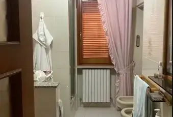 Rexer-Montorio-al-Vomano-Vendita-appartamento-Montorio-al-Vomano-Bagno