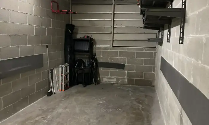 Rexer-Milano-Box-in-parcheggio-di-Piazza-Piemonte-Garage