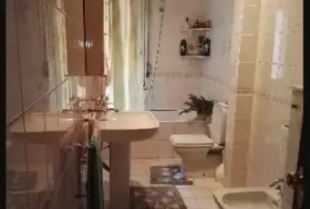 Rexer-Siracusa-Vendesi-appartamento-in-Via-Itlia-a-SIRACUSA-SR-Bagno