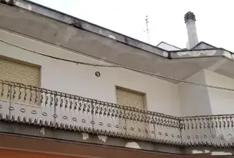 Rexer-Castri-di-Lecce-Appartamento-al-piano-a-Castri-di-Lecce-LE-PARZIALMENTE-RISTRUTTURATO-Terrazzo