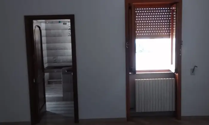 Rexer-Castri-di-Lecce-Appartamento-al-piano-a-Castri-di-Lecce-LE-PARZIALMENTE-RISTRUTTURATO-Altro