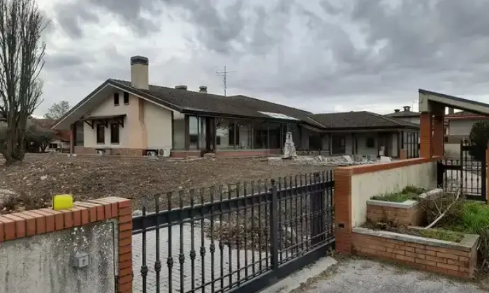 Rexer-Rivignano-Teor-Villa-indipendente-a-Rivignano-Teor-UD-Terrazzo