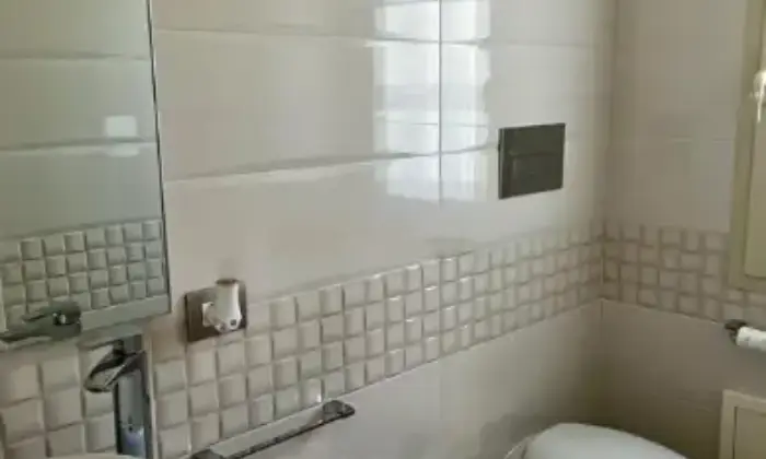 Rexer-Altavilla-Milicia-Villa-in-vendita-in-via-Portella-Scirocco-Bagno