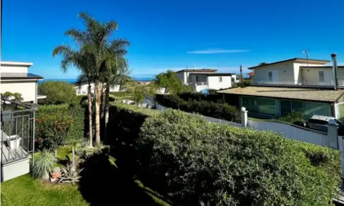 Rexer-Altavilla-Milicia-Villa-in-vendita-in-via-Portella-Scirocco-Giardino