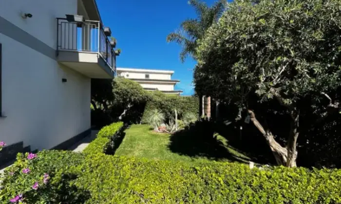 Rexer-Altavilla-Milicia-Villa-in-vendita-in-via-Portella-Scirocco-Giardino