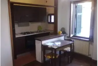 Rexer-Piombino-Due-vani-e-mezzo-con-veranda-in-CENTRO-STORICOPIOMBINOLI-Cucina