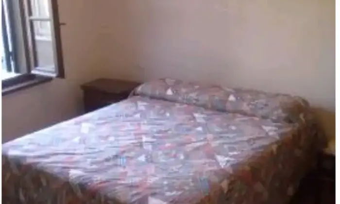 Rexer-Piombino-Due-vani-e-mezzo-con-veranda-in-CENTRO-STORICOPIOMBINOLI-Salone