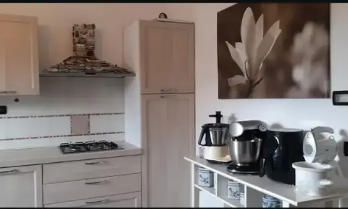 Rexer-Pescara-Intero-edificio-in-Strada-Colle-Renazzo-a-Pescara-Cucina