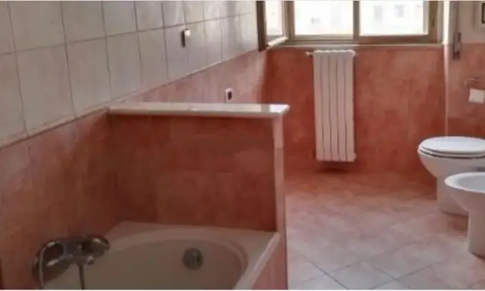 Rexer-Foggia-Appartamento-trilocale-in-vendita-a-Foggia-FG-Bagno