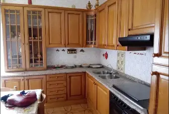 Rexer-Naro-Vendesi-appartamento-in-Via-Colapuma-a-Naro-Cucina