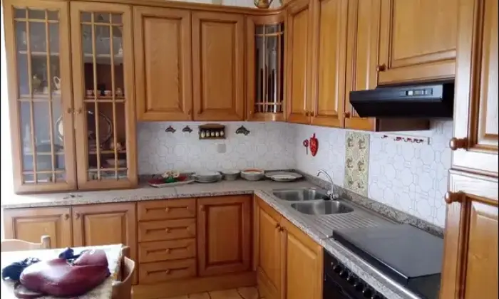 Rexer-Naro-Vendesi-appartamento-in-Via-Colapuma-a-Naro-Cucina