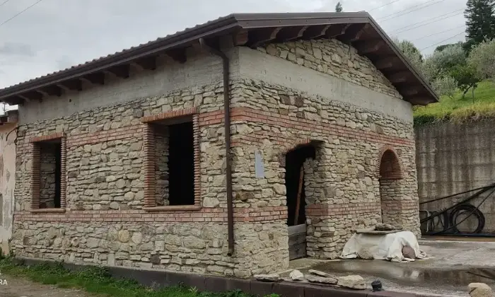 Rexer-Patti-Patti-rustico-di-mq-in-costruzione-Giardino