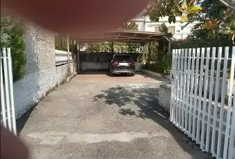 Rexer-San-Nicola-Arcella-Villetta-al-mare-in-via-del-Telegrafo-San-Nicola-Arcella-Garage