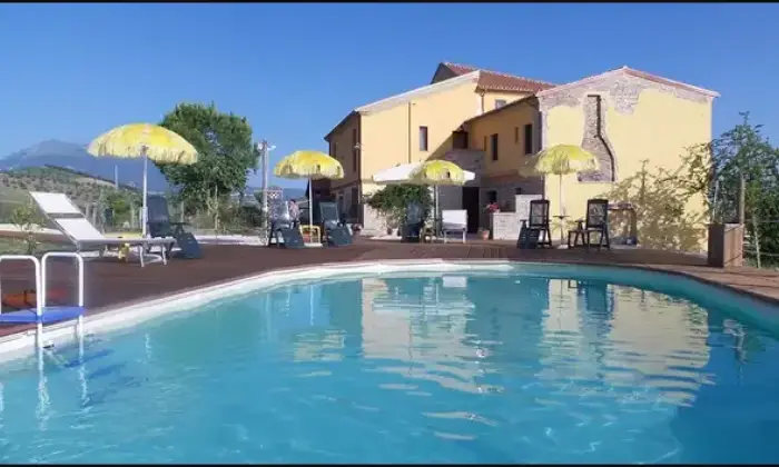Rexer-SantOmero-Casale-in-vendita-in-via-Case-Sparse-a-SantOmero-Giardino