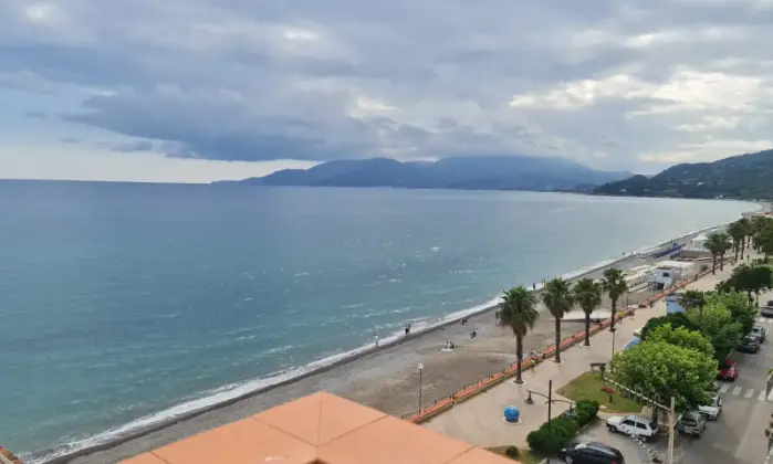 Rexer-Vibonati-Appartamento-al-piano-appartamento-mansardato-al-piano-senza-ascensore-vista-mare-Terrazzo