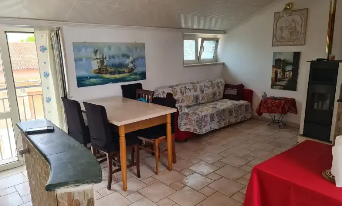 Rexer-Vibonati-Appartamento-al-piano-appartamento-mansardato-al-piano-senza-ascensore-vista-mare-Salone