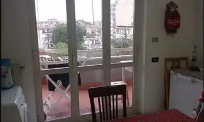 Rexer-Melito-di-Napoli-Quadrilocale-in-vendita-in-via-Roma-a-Melito-di-Napoli-Cucina
