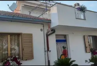 Rexer-Monteodorisio-Casa-singola-in-Strada-Comunale-Vallita-a-Monteodorisio-Terrazzo