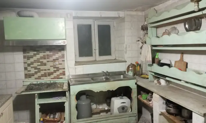 Rexer-Ficarra-Romantica-casetta-in-un-borgo-medievale-siciliano-Cucina
