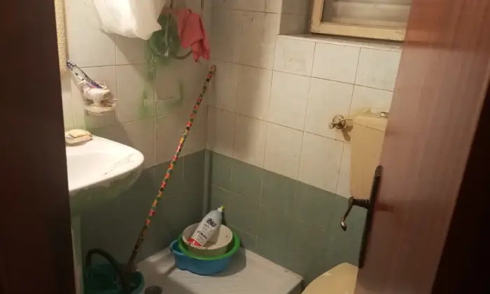 Rexer-Ficarra-Romantica-casetta-in-un-borgo-medievale-siciliano-Bagno