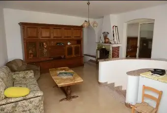 Rexer-Villa-Castelli-Intero-stabile-in-vendita-in-via-Kennedy-a-Villa-Castelli-Altro