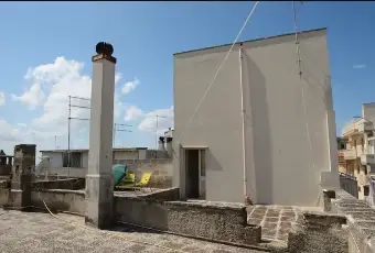 Rexer-Villa-Castelli-Intero-stabile-in-vendita-in-via-Kennedy-a-Villa-Castelli-Terrazzo