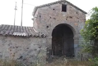 Rexer-Serrenti-Serrenti-casa-campidanese-da-ristrutturare-con-ampio-terreno-Giardino