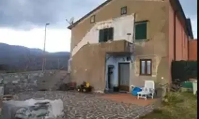 Rexer-Montieri-Vendesi-casa-indipendente-a-MONTIERI-Terrazzo