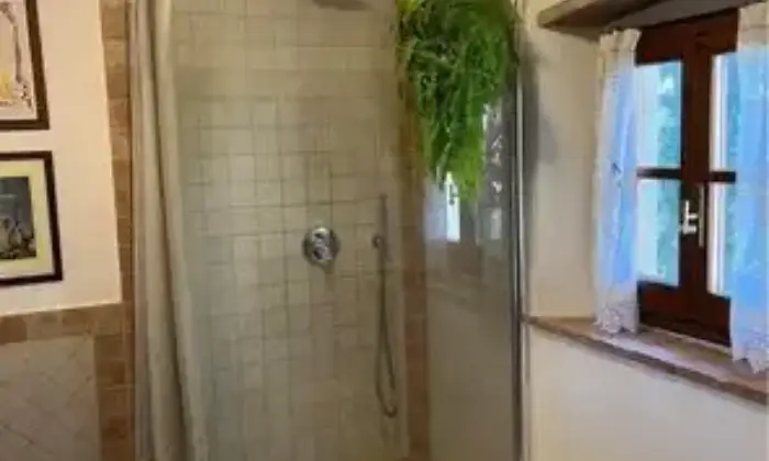 Rexer-Montespertoli-Porzione-di-colonica-in-splendido-contesto-Bagno