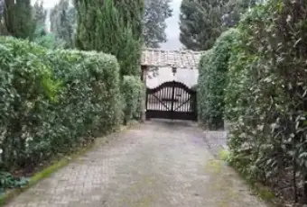 Rexer-Montespertoli-Porzione-di-colonica-in-splendido-contesto-Giardino