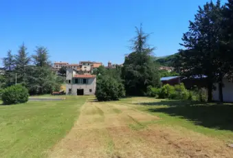 Rexer-Nocera-Umbra-Villa-in-vendita-in-Vocabolo-Colle-Nocera-Umbra-Giardino